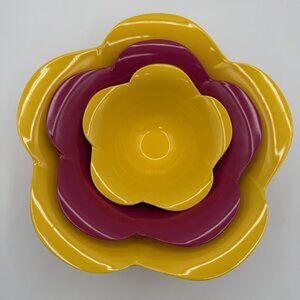 ZAK! Designs Mixing Bowls Nesting Melamine Flower Shaped 3 Pc Set EUC YellowPink